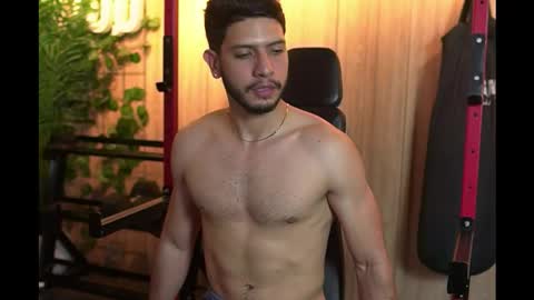 Thiago online show from January 2026 02:16:01 AM