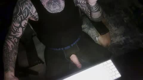 Snapshot of thicchogg chatting on February 2026 12:41:01 AM thicchogg online show from February 2026 12:41:01 AM