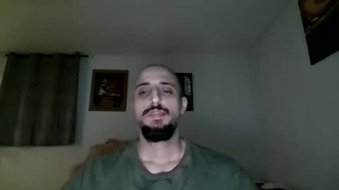Snapshot of thickdickeddom chatting on April 2026 11:04:01 AM ThickDickedDom online show from April 2026 11:04:01 AM