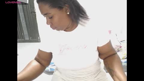 XIOMARA  online show from December 2025 01:21:02 AM