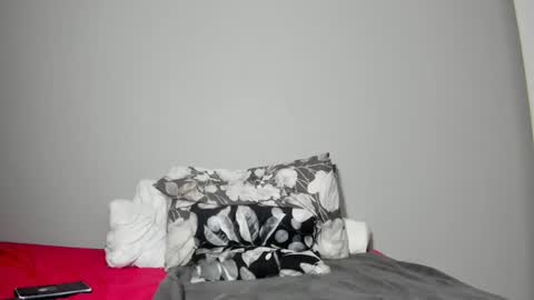 Snapshot of thickleeyanax chatting on January 2025 07:03:01 PM thickleeyanax online show from January 2025 07:03:01 PM