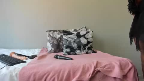 Snapshot of thickleeyanax chatting on February 2025 10:21:02 AM thickleeyanax online show from February 2025 10:21:02 AM