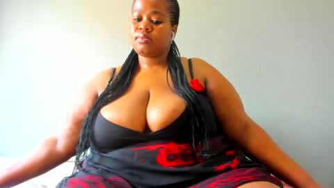 Snapshot of thickleeyanax chatting on September 2025 08:27:02 AM thickleeyanax online show from September 2025 08:27:02 AM