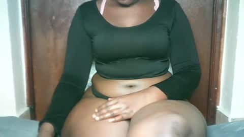 thickybabe_05 online show from January 2025 06:43:01 PM