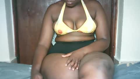 thickybabe_05 online show from January 2025 08:40:01 AM