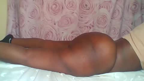 thickybabe_05 online show from February 2026 06:59:02 AM