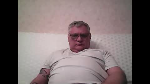 Thierrysymp online show from November 2025 05:34:01 PM
