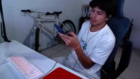 thieves_us online show from October 2025 03:54:02 AM