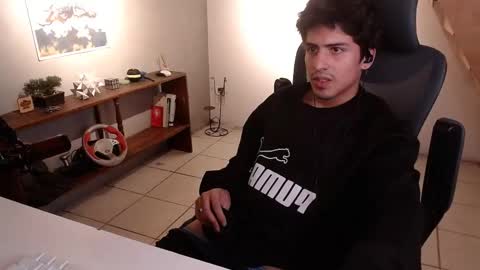 Snapshot of thieves_us chatting on February 2026 02:27:01 AM thieves_us online show from February 2026 02:27:01 AM