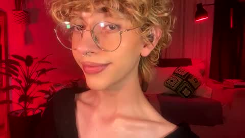 Damiano online show from April 2026 07:22:01 PM