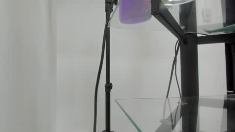 Snapshot of thom_ames chatting on May 2026 11:29:02 AM Thom online show from May 2026 11:29:02 AM