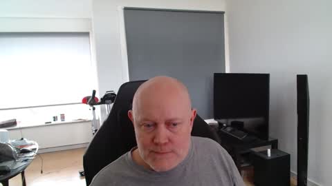 thomas315627 online show from May 2026 01:30:01 PM