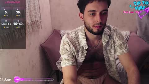 Snapshot of thomas_blackfield chatting on January 2025 08:29:01 PM Thomas online show from January 2025 08:29:01 PM