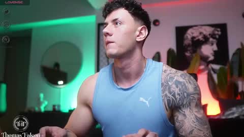 Thomas Falcon online show from March 2025 02:03:01 AM