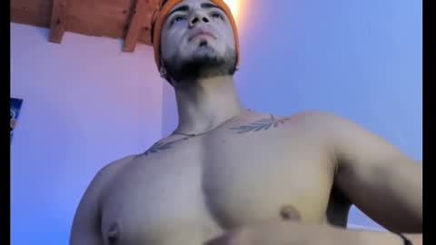 Thomas online show from October 2025 01:47:01 AM