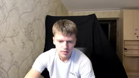 Tomas online show from September 2025 05:03:02 PM