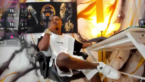 Thomas online show from November 2025 03:28:02 AM