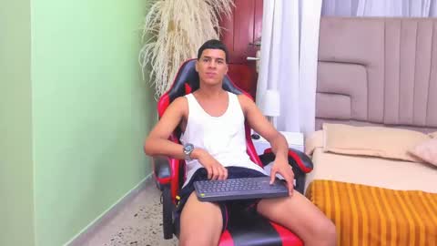 Thomas Valkov online show from April 2026 11:30:02 AM