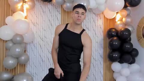 Thomas online show from September 2025 12:16:01 PM