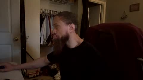 Snapshot of thomasgwhitecft chatting on February 2025 07:52:01 PM FatherTime online show from February 2025 07:52:01 PM