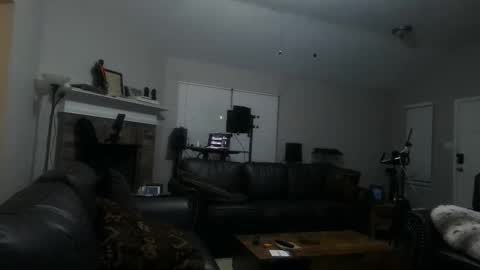 Snapshot of thomasgwhitecft chatting on October 2025 11:31:01 AM FatherTime online show from October 2025 11:31:01 AM