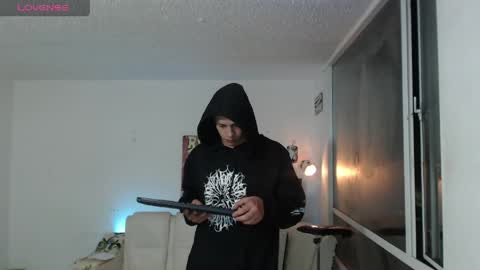 thomasjons online show from April 2026 04:27:01 AM