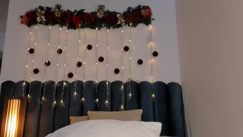 sweetfit boy online show from January 2026 05:50:01 PM