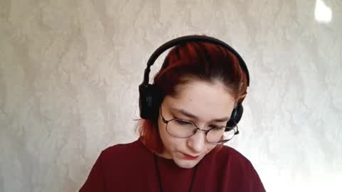 Lina online show from December 2025 08:20:02 AM