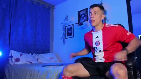 Thoms Every online show from October 2025 11:39:01 PM