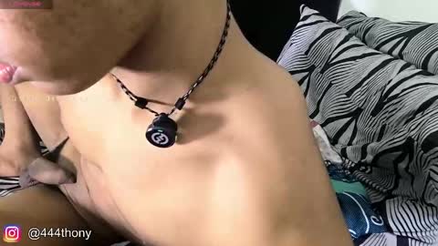 thonyxxx_ online show from March 2026 06:15:01 AM