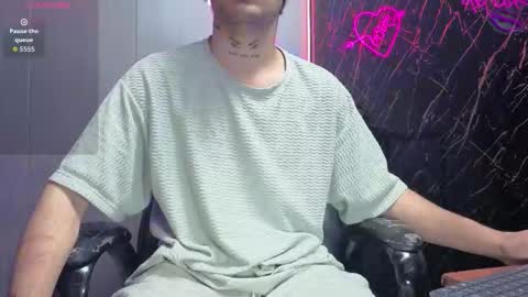 Snapshot of thor_dick chatting on September 2025 06:13:01 AM Thor Dick online show from September 2025 06:13:01 AM