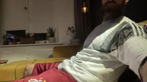 Snapshot of throatface_killah chatting on September 2025 05:59:02 PM throatface_killah online show from September 2025 05:59:02 PM