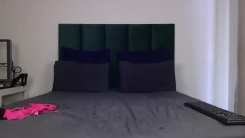 throatgoat2121 online show from October 2025 08:22:02 AM