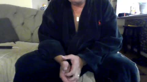 Snapshot of throbbing_jim chatting on August 2026 04:36:02 AM Jim online show from August 2026 04:36:02 AM