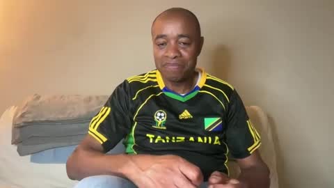 austin xzandros online show from February 2025 12:45:02 PM