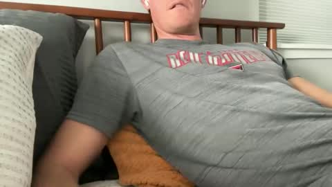 Throbbinhood online show from December 2025 08:59:02 PM