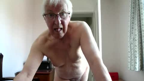 Snapshot of thruster99 chatting on April 2026 11:19:02 AM thruster99 online show from April 2026 11:19:02 AM