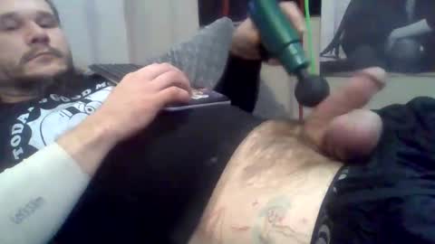 Snapshot of thunder8u42 chatting on November 2025 03:34:01 PM thunder8u42 online show from November 2025 03:34:01 PM