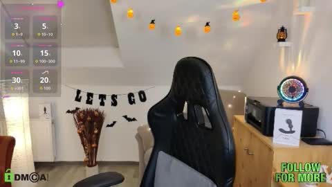 Snapshot of thunderbird02 chatting on October 2025 06:03:02 PM Follow me Sgame por favor online show from October 2025 06:03:02 PM