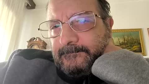 Snapshot of thunderflash73 chatting on October 2025 02:25:02 PM Little Wolf online show from October 2025 02:25:02 PM