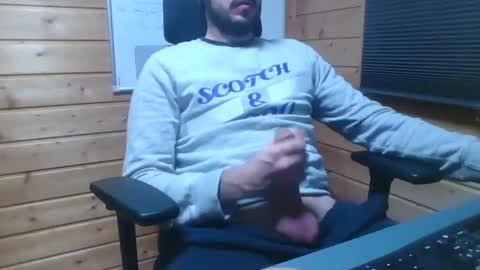 Snapshot of thx_4some_sharing chatting on January 2025 01:53:02 AM toobigcockforonegirl online show from January 2025 01:53:02 AM