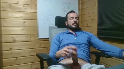 Snapshot of thx_4some_sharing chatting on January 2025 01:36:02 AM toobigcockforonegirl online show from January 2025 01:36:02 AM