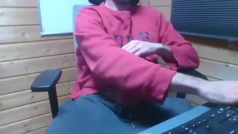 Snapshot of thx_4some_sharing chatting on January 2025 02:11:02 AM toobigcockforonegirl online show from January 2025 02:11:02 AM