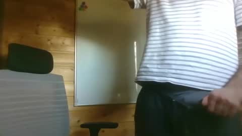 Snapshot of thx_4some_sharing chatting on January 2025 10:00:02 AM toobigcockforonegirl online show from January 2025 10:00:02 AM