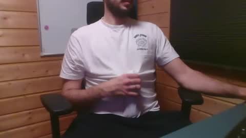 Snapshot of thx_4some_sharing chatting on February 2025 10:49:02 PM toobigcockforonegirl online show from February 2025 10:49:02 PM