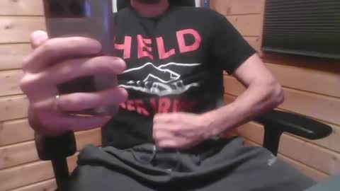 Snapshot of thx_4some_sharing chatting on February 2025 11:26:02 PM toobigcockforonegirl online show from February 2025 11:26:02 PM