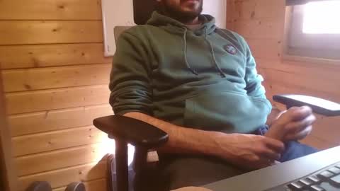 Snapshot of thx_4some_sharing chatting on March 2026 12:44:01 PM toobigcockforonegirl online show from March 2026 12:44:01 PM