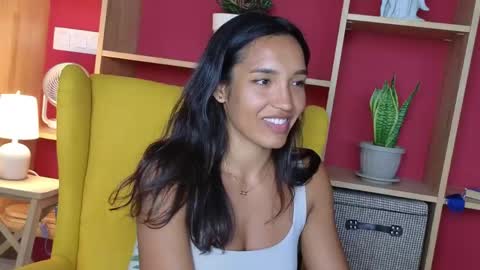 Snapshot of tia_j chatting on June 2026 03:39:02 PM tia_j online show from June 2026 03:39:02 PM