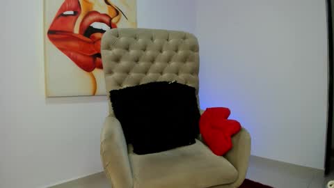 Snapshot of tiago_hannah chatting on March 2026 08:21:02 AM carolina online show from March 2026 08:21:02 AM