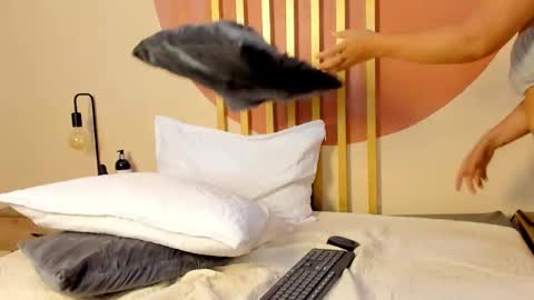 Jake And Tiana online show from February 2026 02:54:02 PM